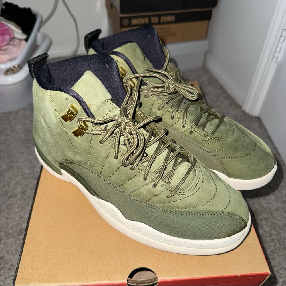 Air Jordan 12 XII Men's White and Green Sneakers Chris Paul CP3 Retro
